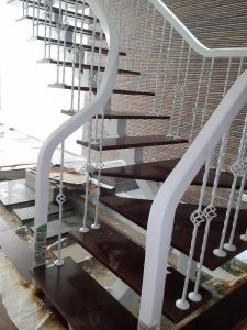 Thi công cầu thang xương cá tại Tiền An - TP Bắc Ninh