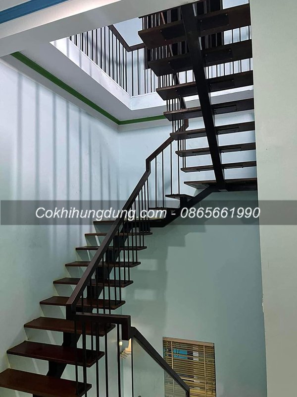 mẫu cầu thang sắt đẹp 2 mẫu cầu thang sắt đẹp 2