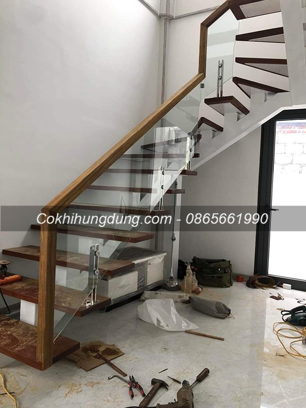 mẫu cầu thang xương sắt đẹp 15 mẫu cầu thang xương sắt đẹp 15