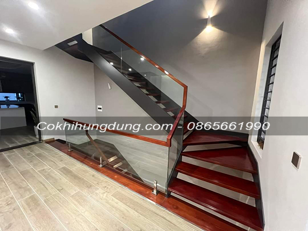 Cầu thang xương cá đẹp 3