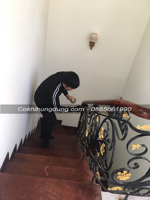 cầu thang sắt nghệ thuật đẹp giá rẻ ms20