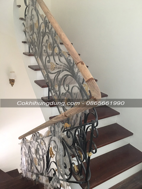 cầu thang sắt nghệ thuật đẹp giá rẻ ms15