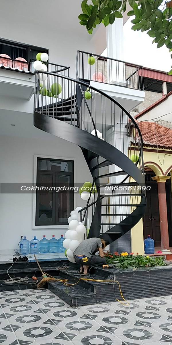 mẫu cầu thang xoắn đơn giản đẹp 29 mẫu cầu thang xoắn đơn giản đẹp 29