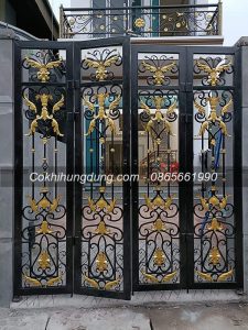 mẫu cổng sắt nghệ thuật 4 cánh đẹp