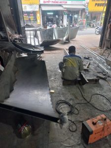 Cơ Khí Hùng Dũng làm cầu thang xoắn ốc giá rẻ