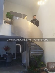 mẫu cầu thang xoắn đẹp