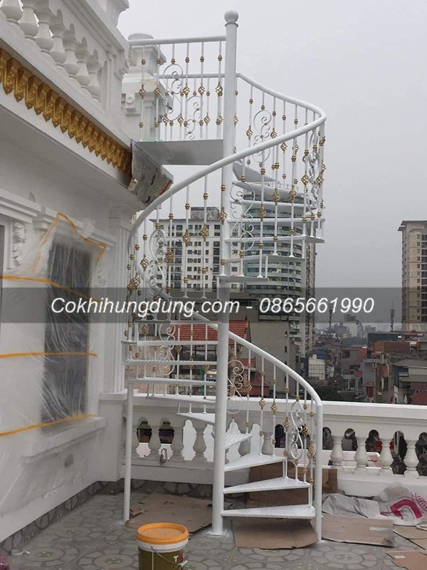 Cầu thang xoắn thoát hiểm 110 Cầu thang xoắn thoát hiểm 110