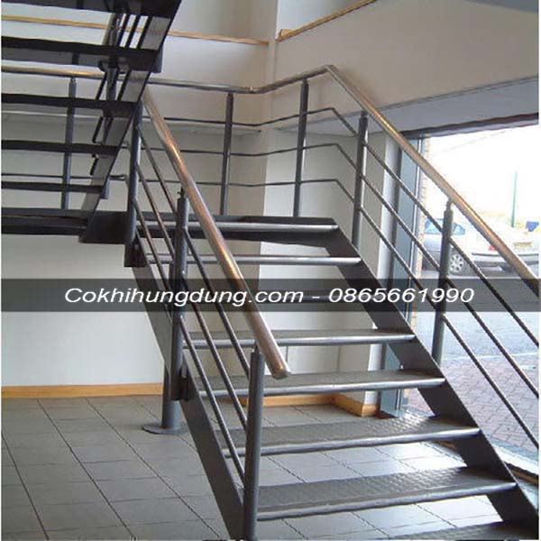 Mẫu cầu thang thoát hiểm đẹp 11