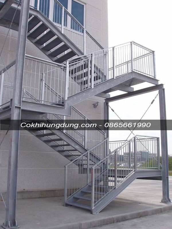 Mẫu cầu thang thoát hiểm PCCC 12