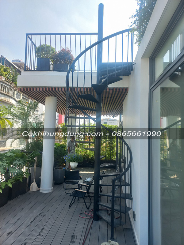 Cầu thang xoắn ốc Đồng Nai 08