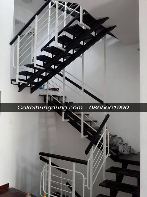 Mẫu cầu thang thoát hiểm đẹp 10