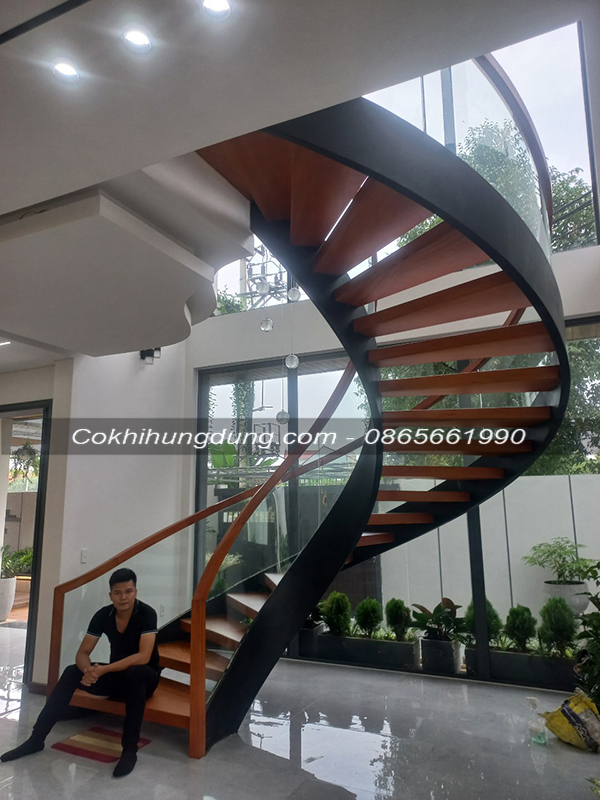 Cầu thang xoắn ốc Đồng Nai 01