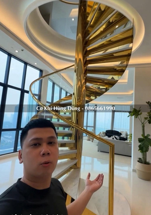 Mẫu cầu thang xoắn ốc đẹp 94