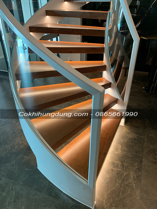 Mẫu cầu thang xoắn ốc đẹp 91