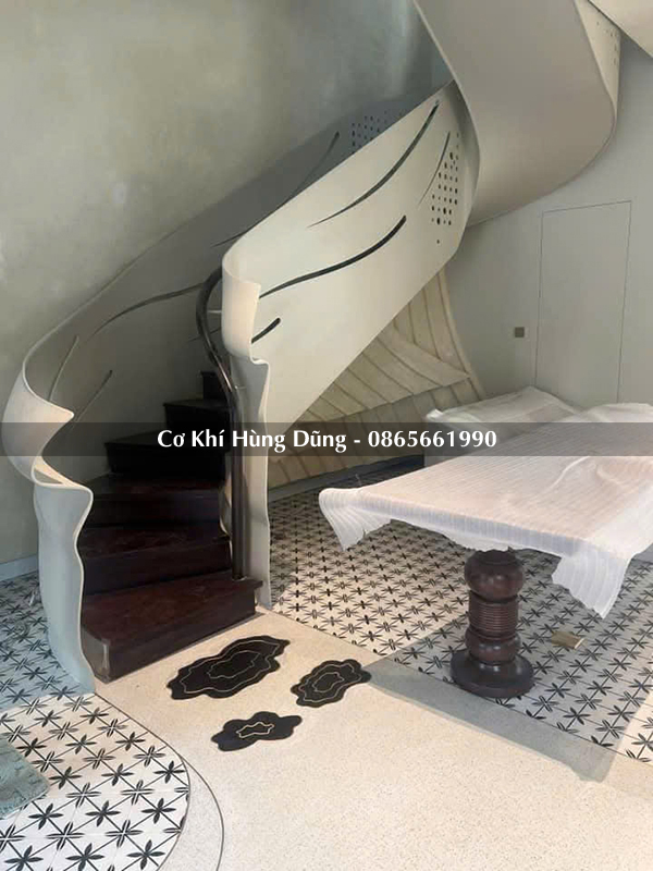 Mẫu cầu thang xoắn ốc đẹp 76
