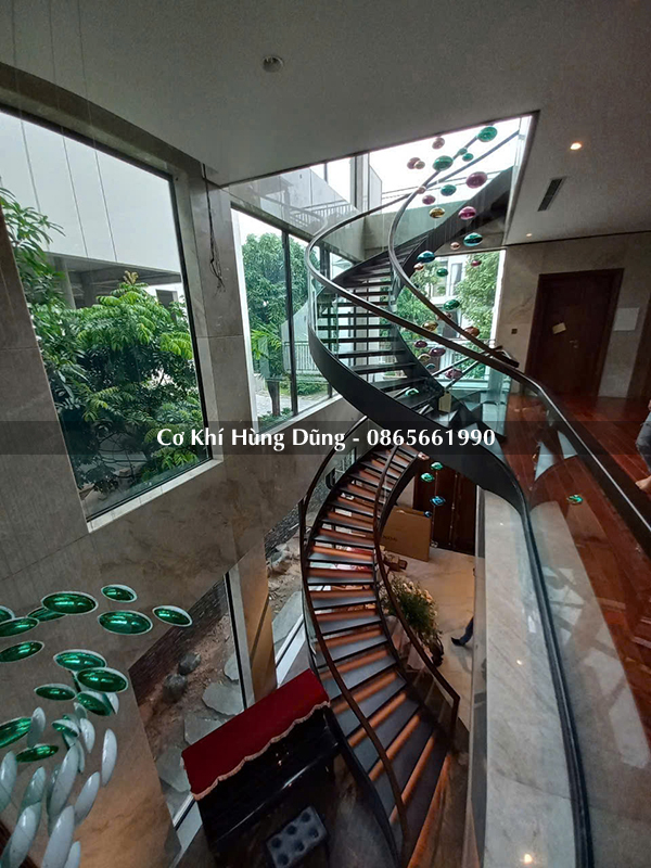 Mẫu cầu thang xoắn ốc đẹp 39